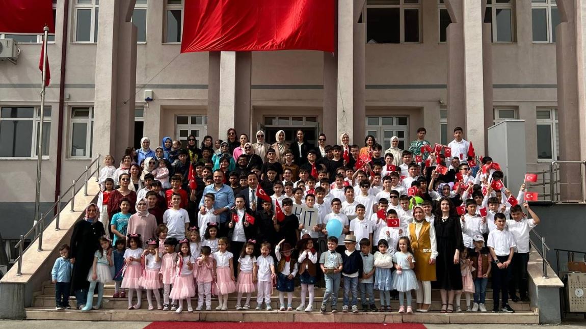 23 Nisan Ulusal Egemenlik ve Çocuk Bayramı Coşkuyla Kutlandı.